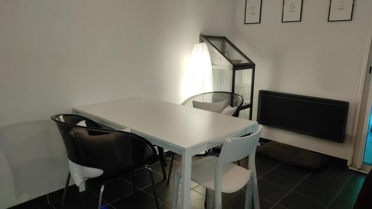 Apartament T2 Entre Ocean Et Montagnes*Jardin*Wifi Gratuit* Ustaritz Zewnętrze zdjęcie